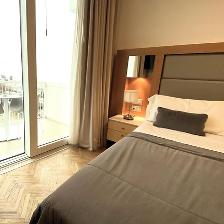 Hotel Abner'S Ричоне Екстериор снимка