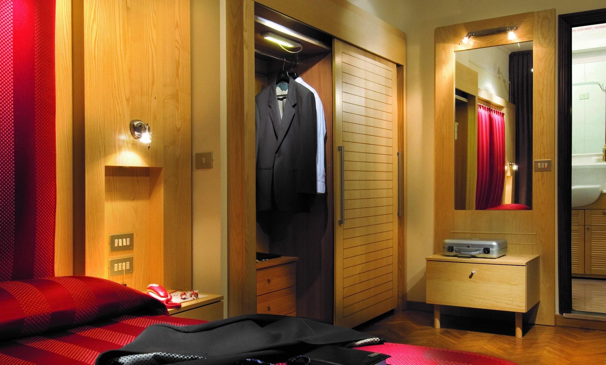 Hotel Abner'S Ричоне Екстериор снимка