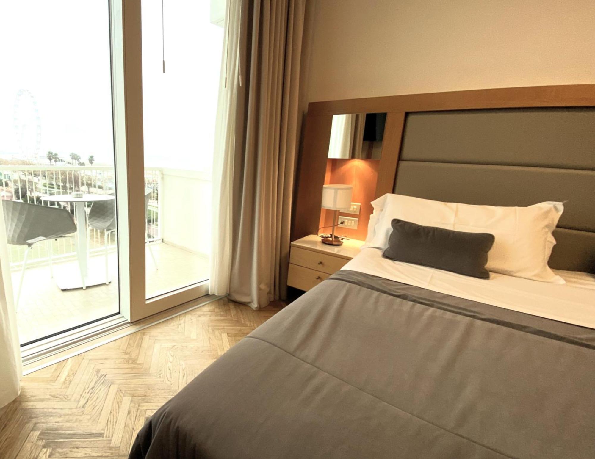 Hotel Abner'S Ричоне Екстериор снимка
