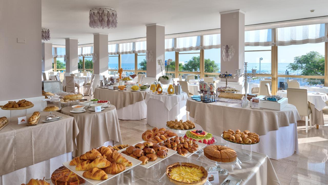 Hotel Abner'S Ричоне Екстериор снимка